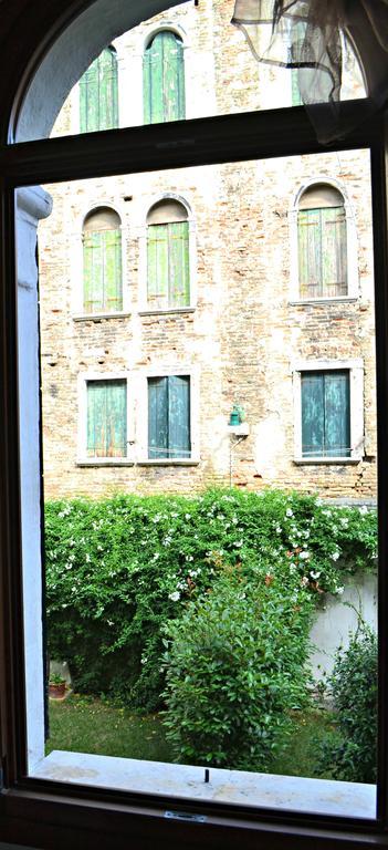 Key Of Pensión Venecia